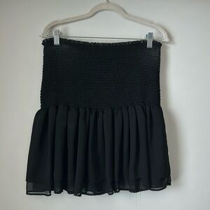 H&M Black ruffled tube top